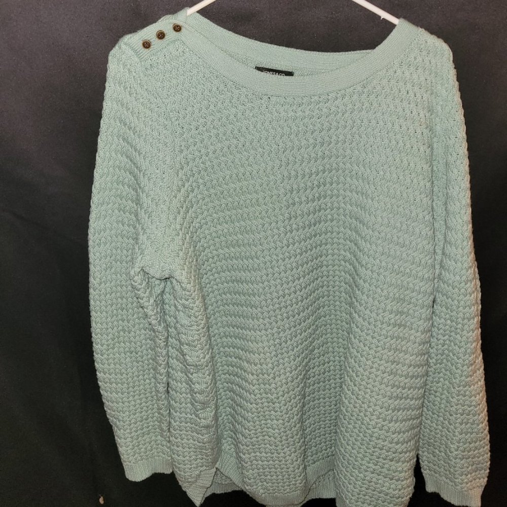 Jones and CO cable knit sweater. 1x, green